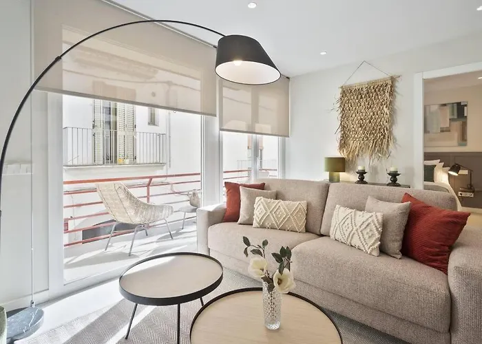 Spaces Deluxe Comfort Flat-monthly