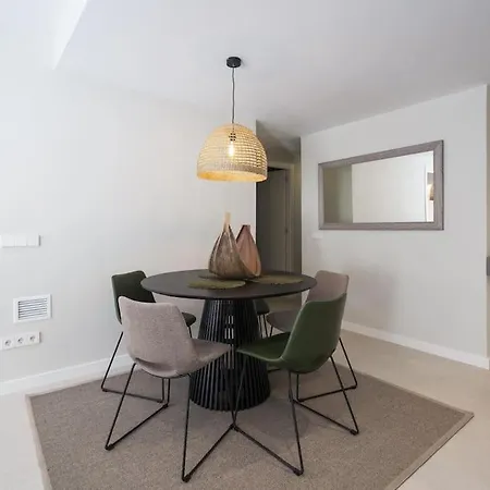 Апартаменти Spaces Deluxe Comfort Flat-monthly