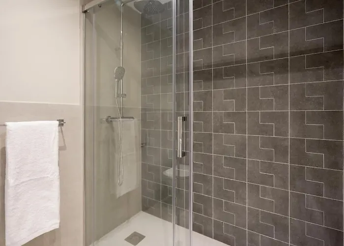 דירה Spaces Deluxe Comfort Flat-monthly