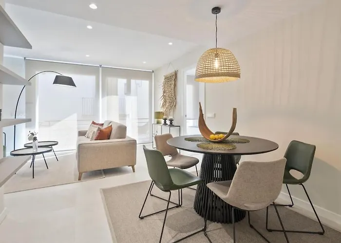 Spaces Deluxe Comfort Flat-monthly *