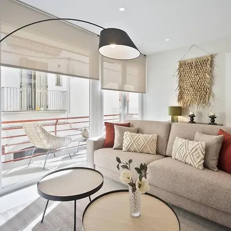 Spaces Deluxe Comfort Flat-monthly